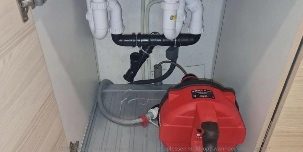 Verstopping riool oplossen Geldrop: wanneer direct actie?